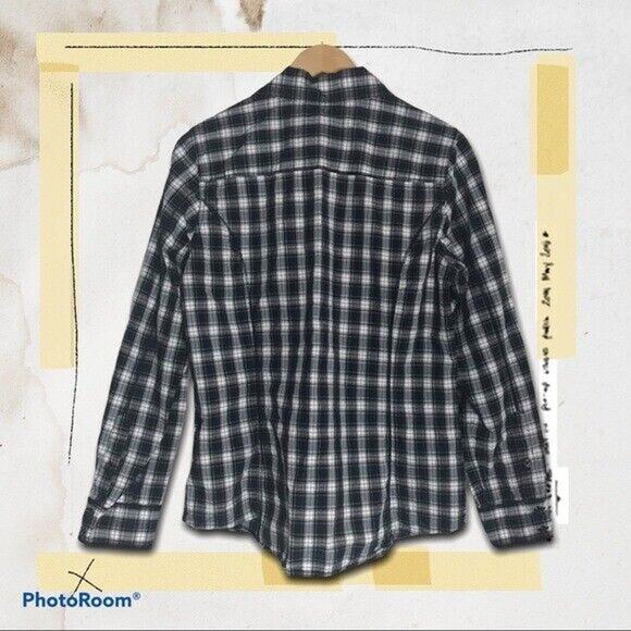 3/$20 Old Navy Women's Large Button Up Plaid Shirt Roll Tab Sleeves Collared - Picture 3 of 9